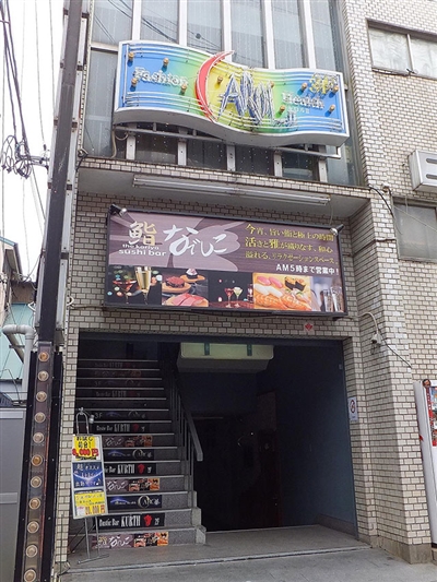 �L������